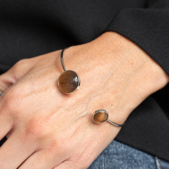 Cuff - Picture 2 of 2